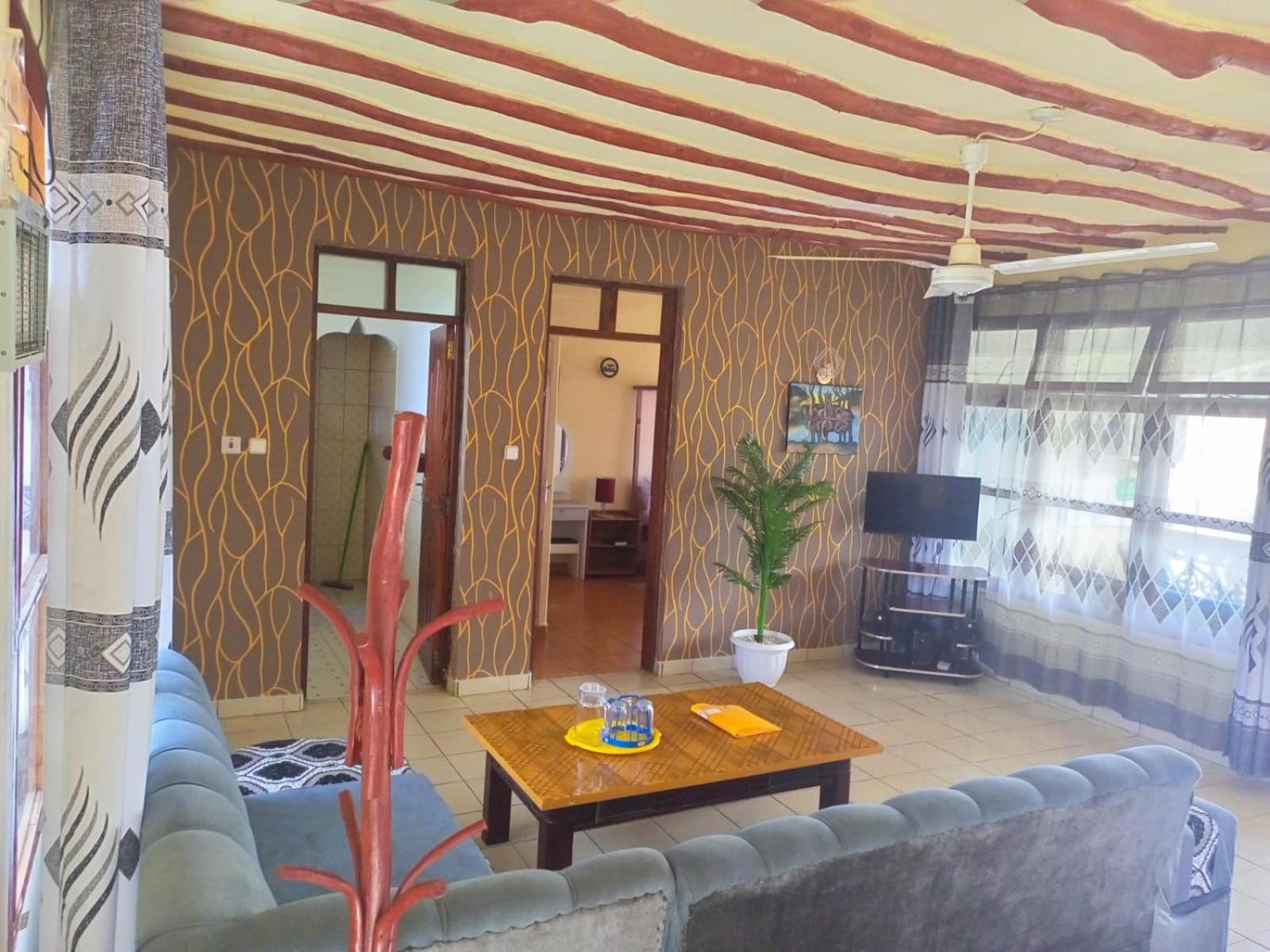 Simba Apartments Diani Beach Esterno foto